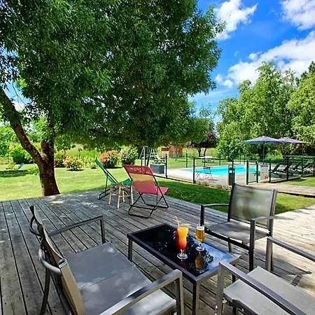 Kyriad Saint Emilion 3* Либурн