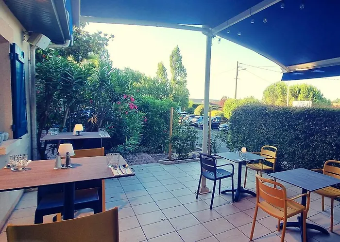 Kyriad Saint Emilion 3*