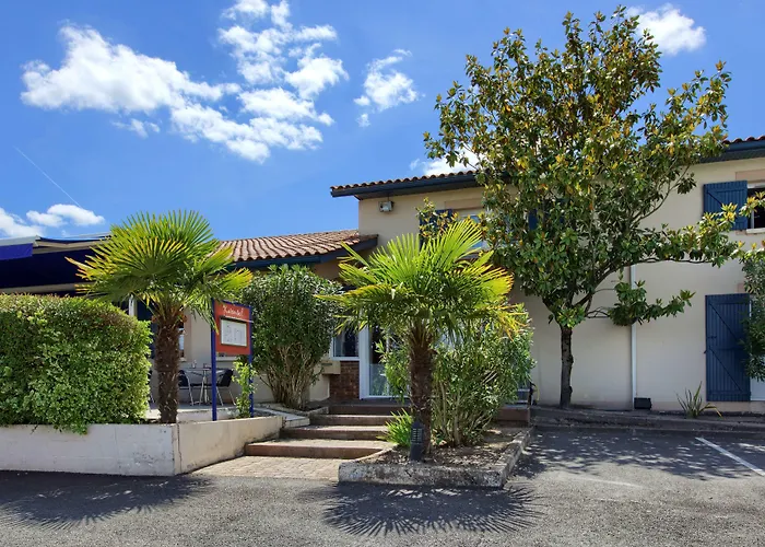 Hotel Kyriad Saint Emilion 3*