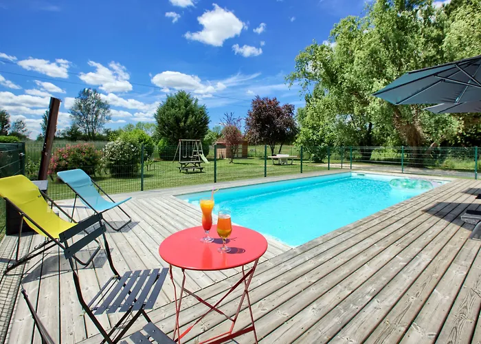 Kyriad Saint Emilion 3*