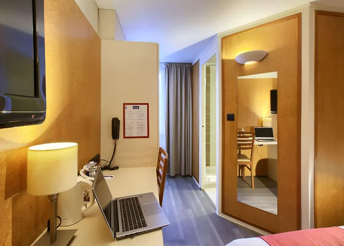 Kyriad Saint Emilion Hotel Libourne