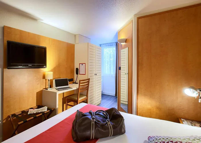 Kyriad Saint Emilion Hotel