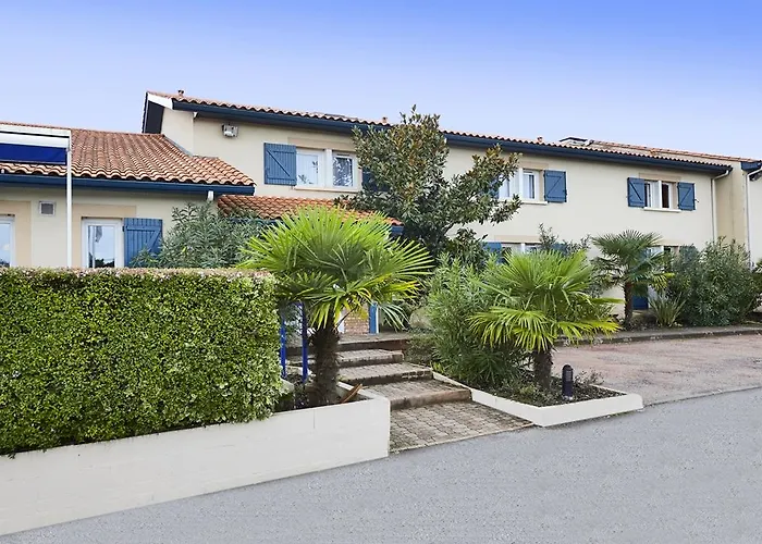 Kyriad Saint Emilion 3*