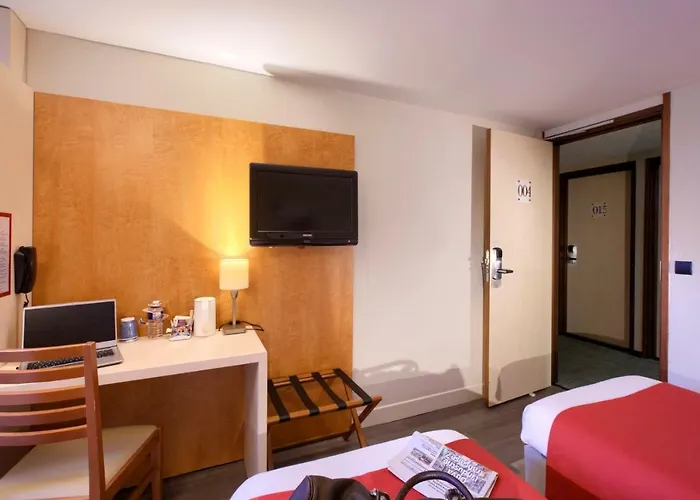 Hotel Kyriad Saint Emilion Libourne